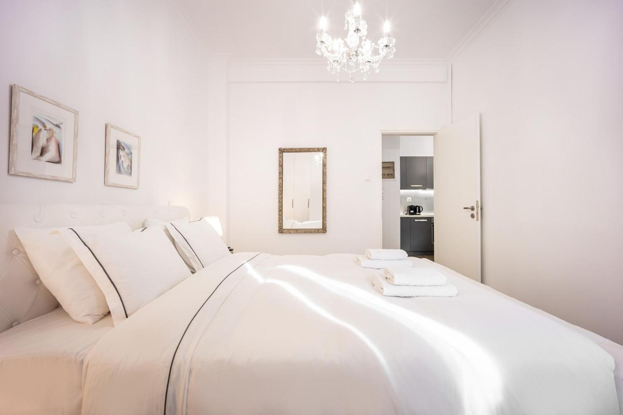 Zen Elegant Apartment In The Center Of Athens Ngoại thất bức ảnh
